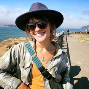 Meet your Posher, Amy